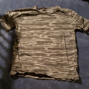 Boys shirt 6/7